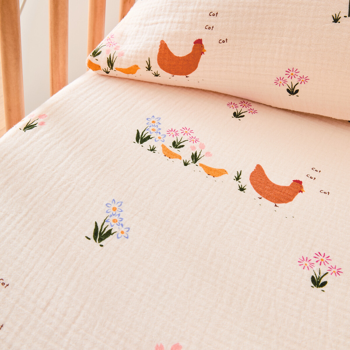 Drap-housse bébé, en gaze de coton bio, bonnet 17 cm, imprimé poules, POULETTE rose, LA REDOUTE INTERIEURS