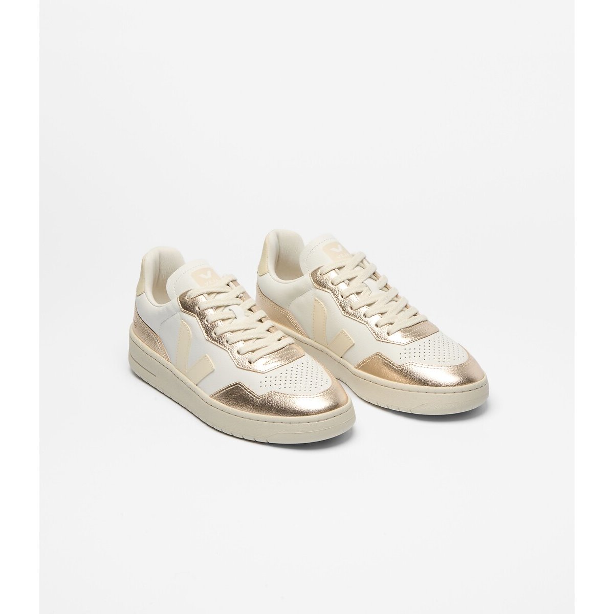 Baskets en cuir V-90 blanc/doré, VEJA