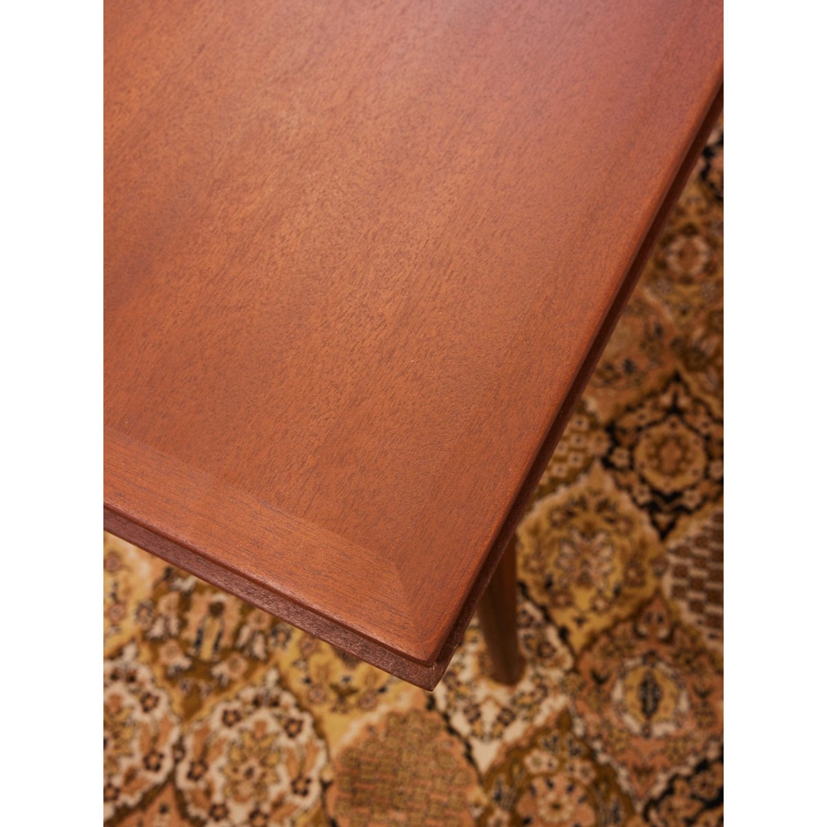 Table à manger scandinave en bois Karla N°1259 - Bon état bois foncé, DEBONGOUT