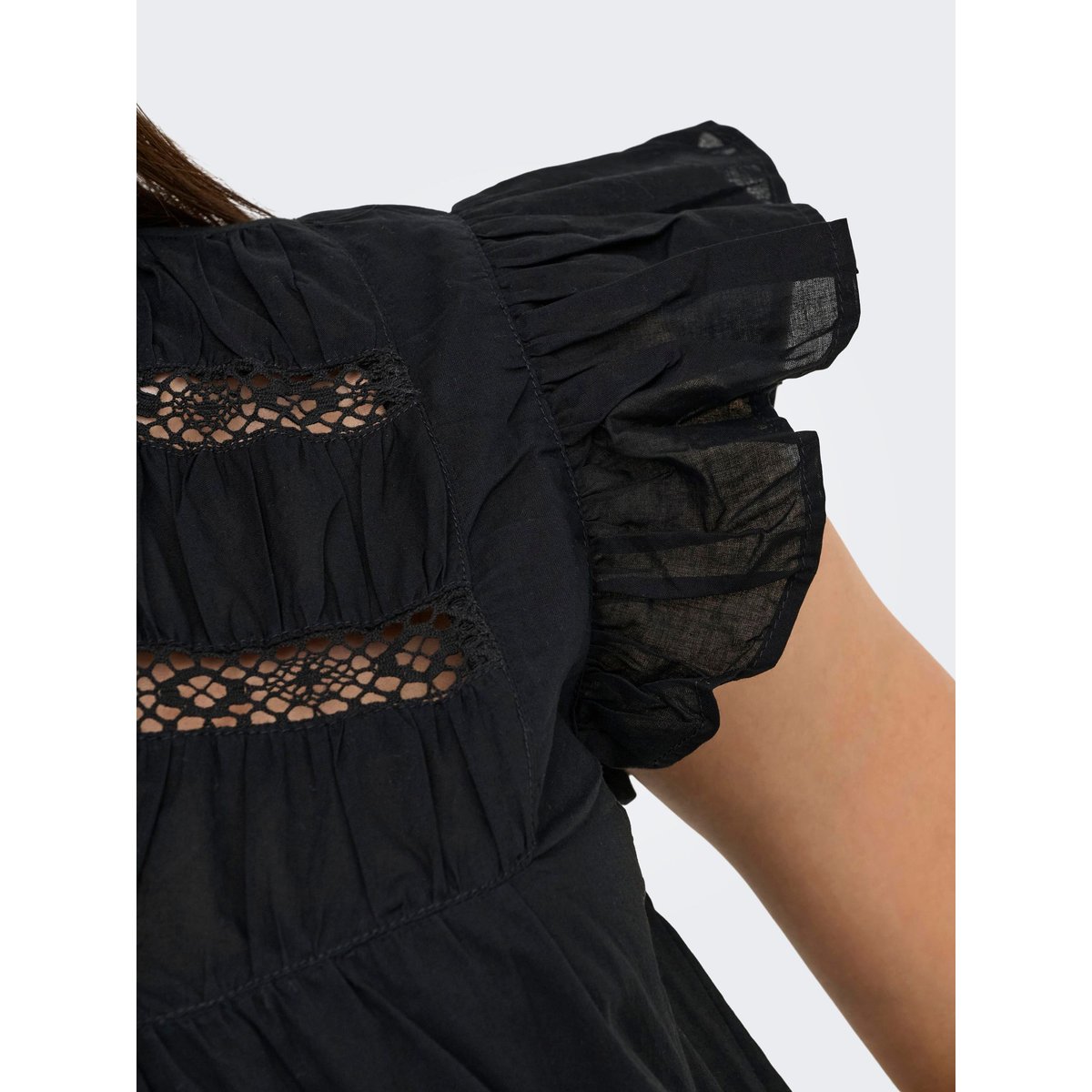 Robe black 1, ONLY