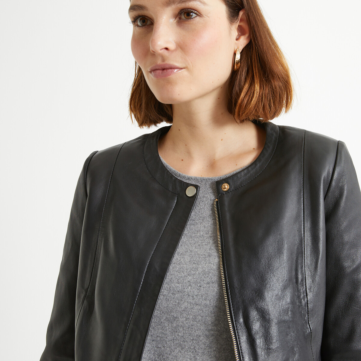 Blouson court en cuir de mouton noir, ANNE WEYBURN
