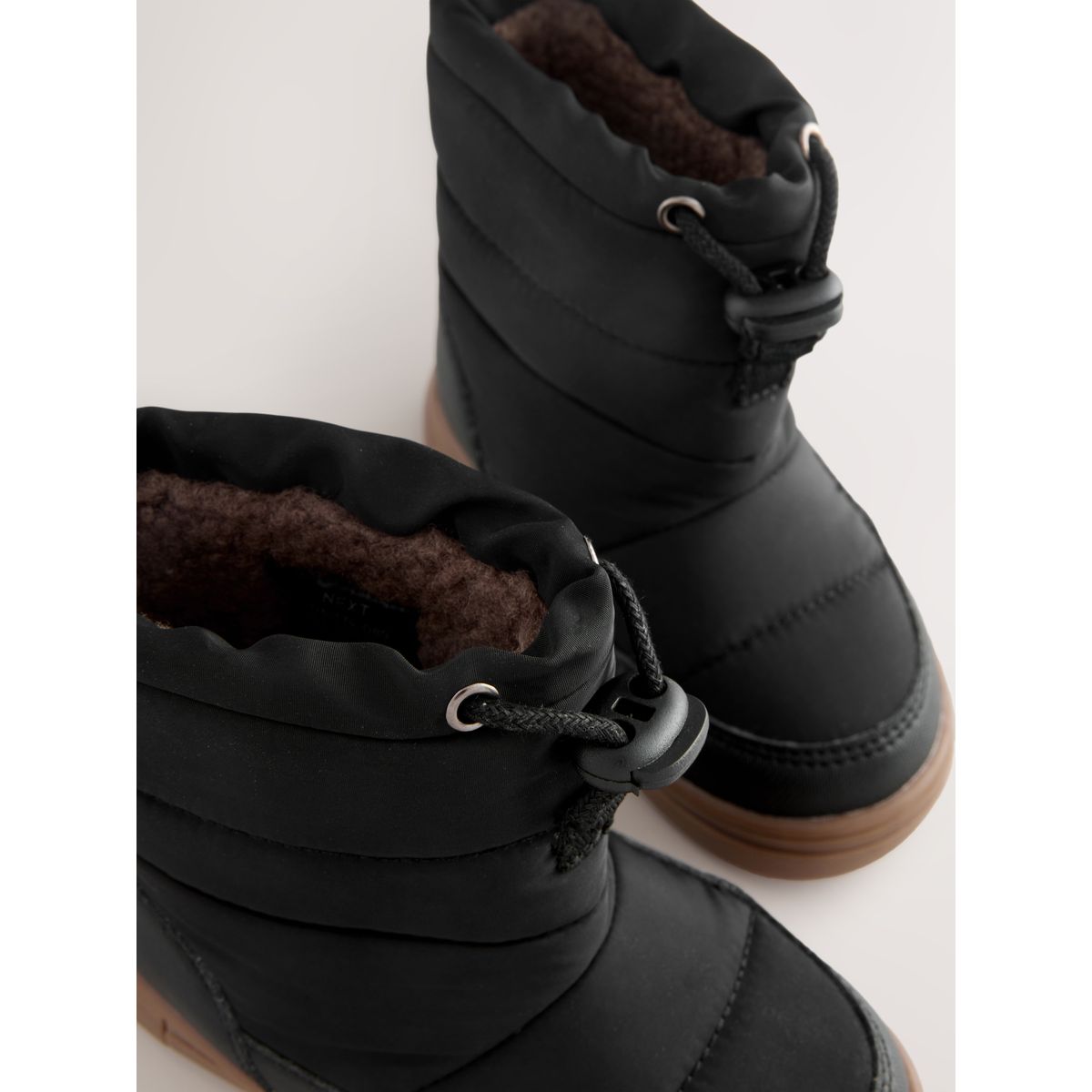 Bottes imperméables avec doublure thinsulate™ noir, NEXT