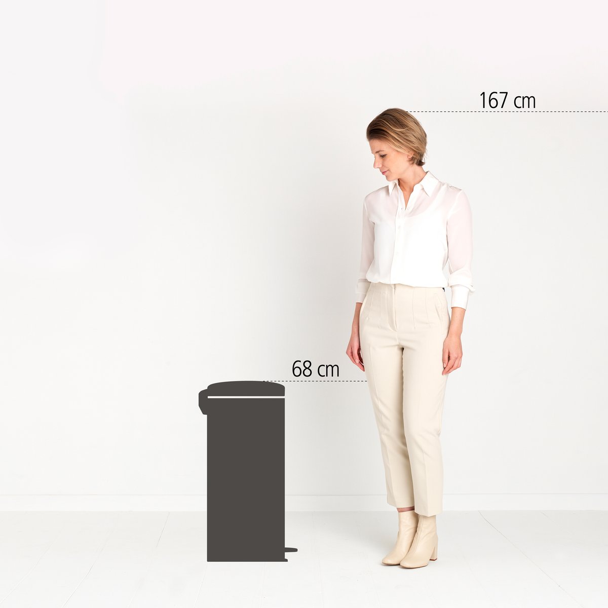 Poubelle à pédale NEWICON matt black, BRABANTIA