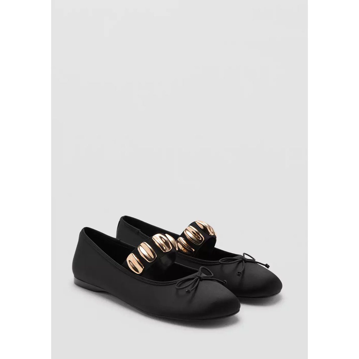 Ballerine avec bride à appliques métalliques noir, MANGO