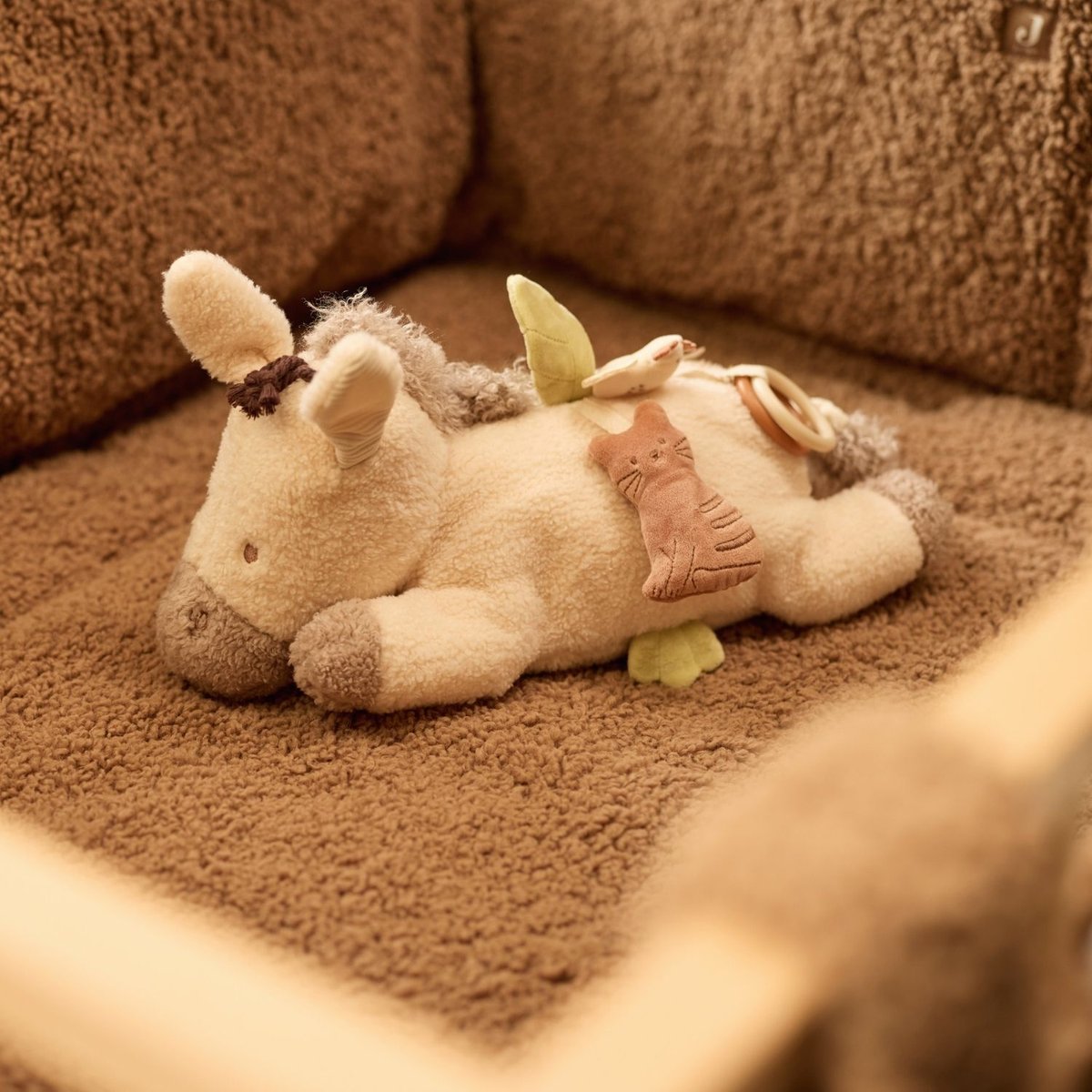 Peluche d'activités ecru, beige, vert, JOLLEIN