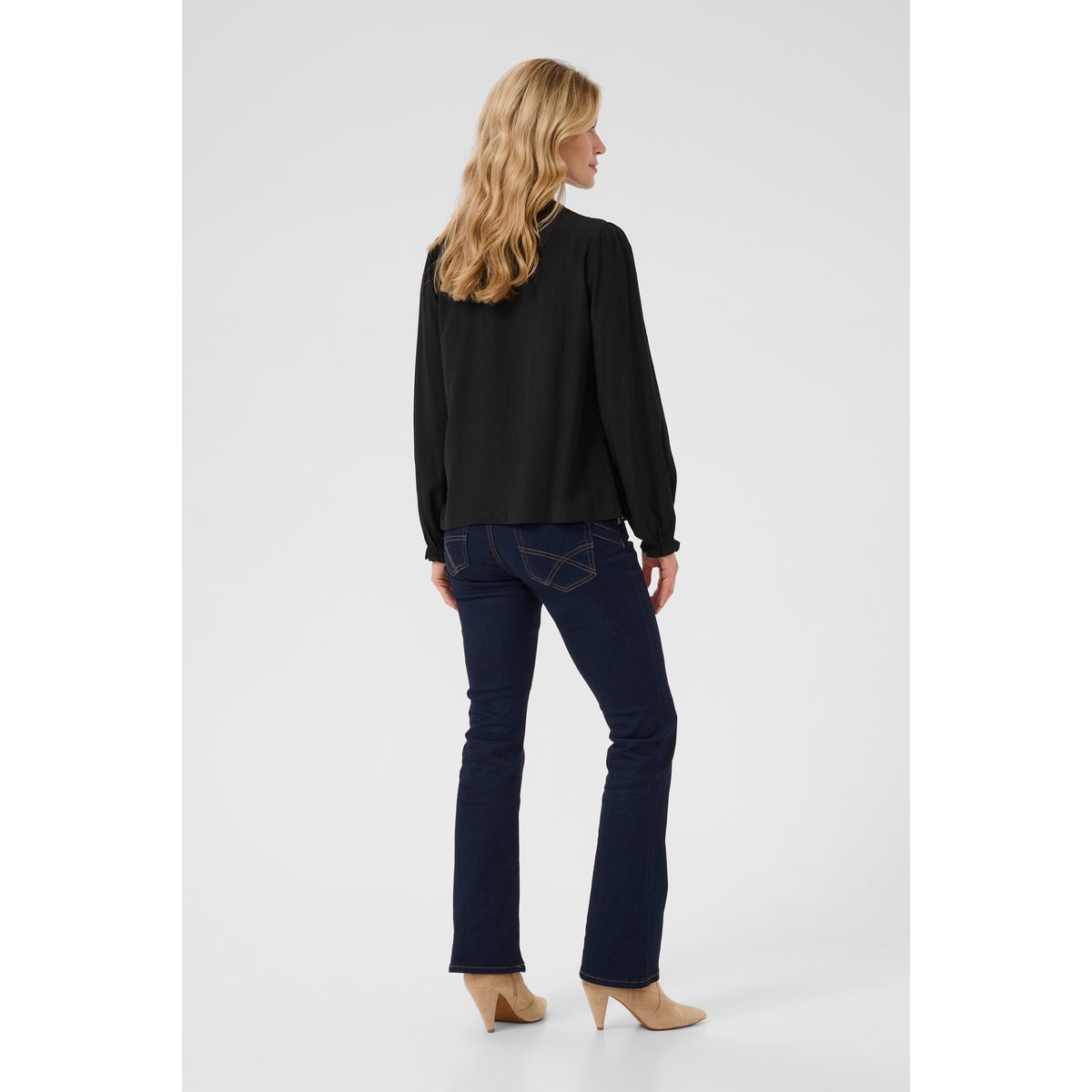 Blouse with long sleeve noir pitch black, CREAM