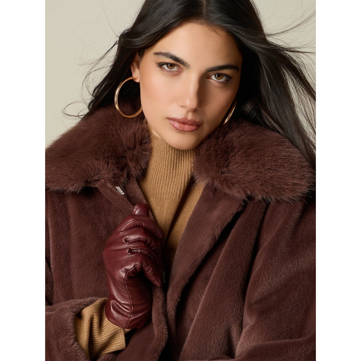 Manteau court marron, OLTRE