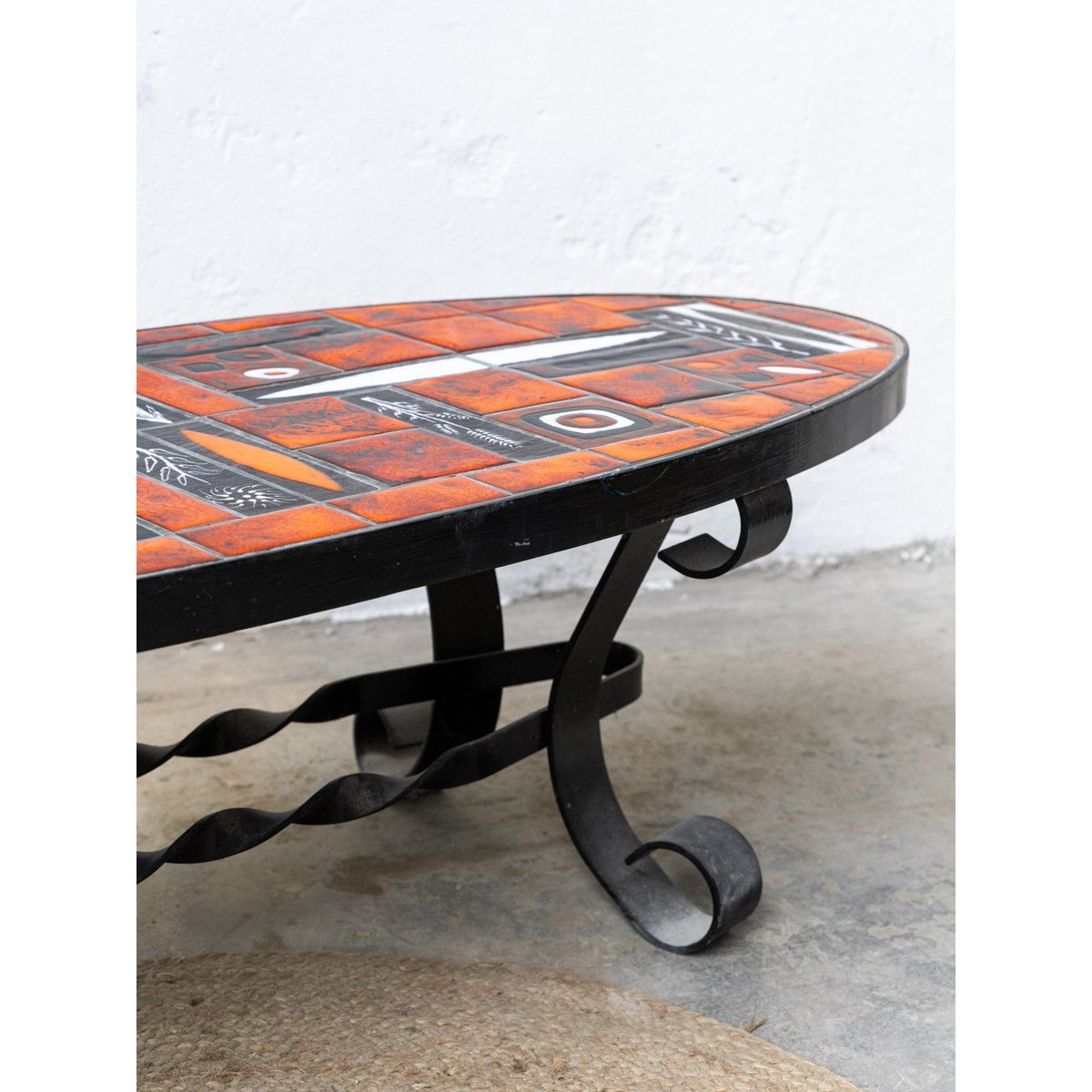 Table basse ovale en céramique orange et noir Donna N°1602 - Bon état orange, DEBONGOUT