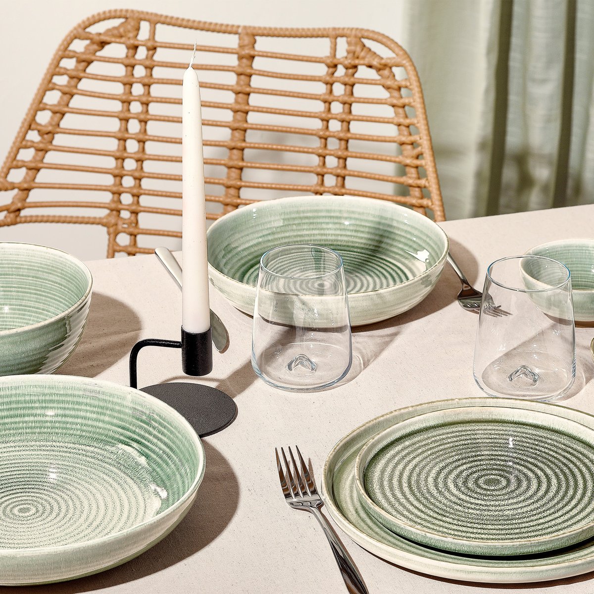 Lot de 2 assiettes creuses CAMEO vert, SALT & PEPPER