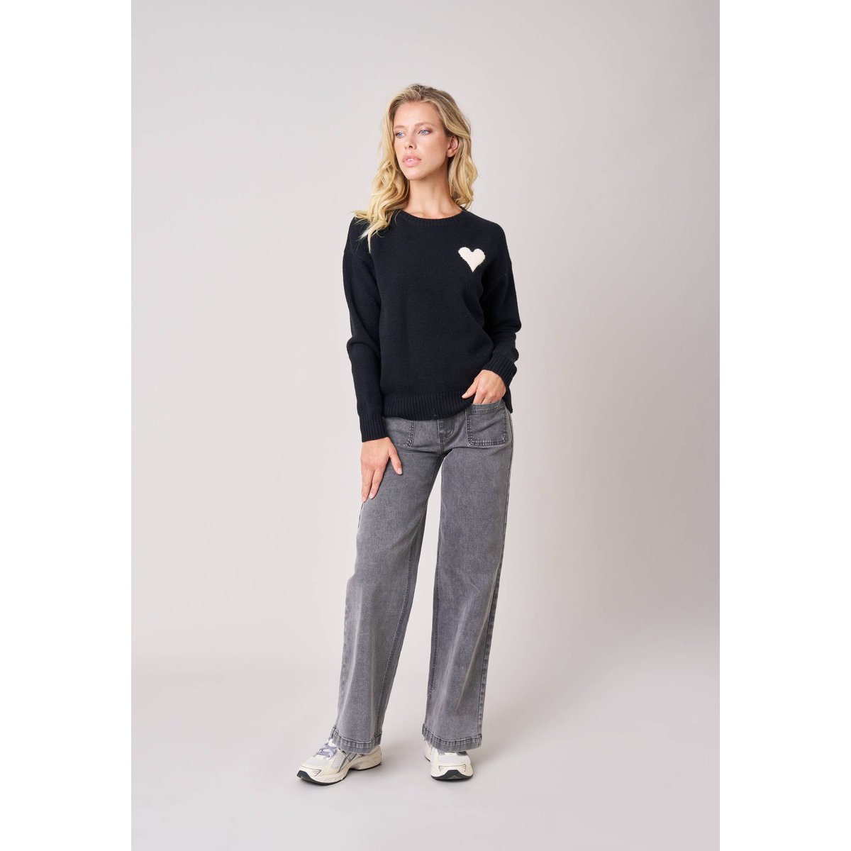 Pull femme maille douce motif cœur ADONIS noir, DEELUXE