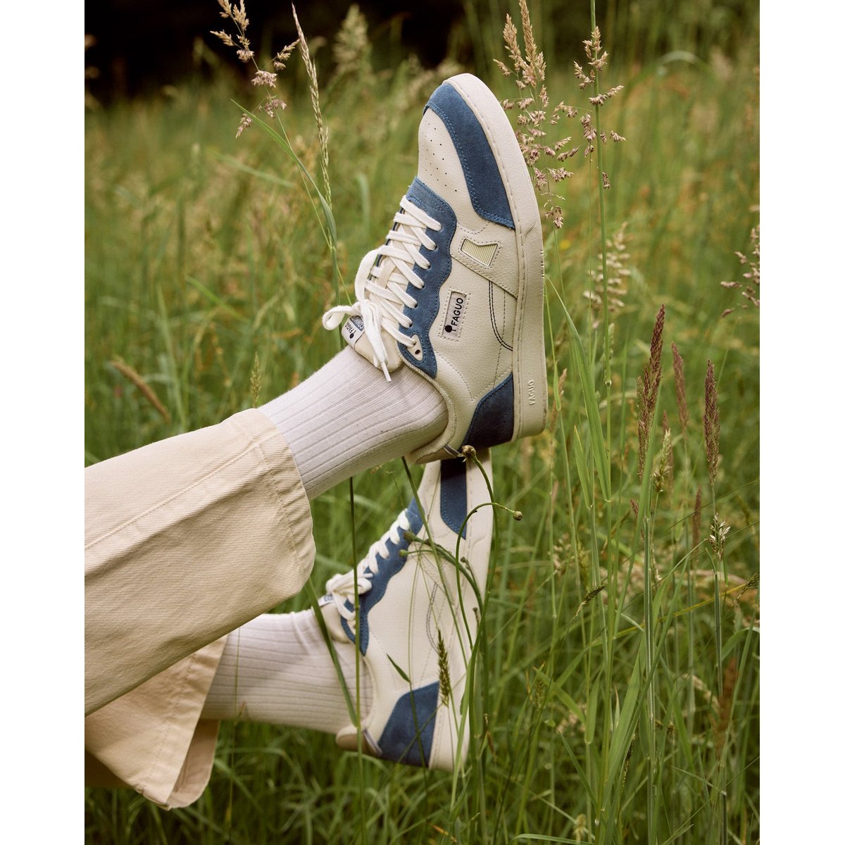 Baskets basses cuir suede COMMUTE 1 bleu ciel, FAGUO