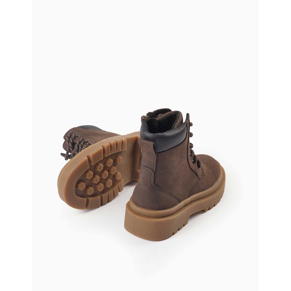 Bottines de montagne en suédine avec lacets marrón, ZIPPY