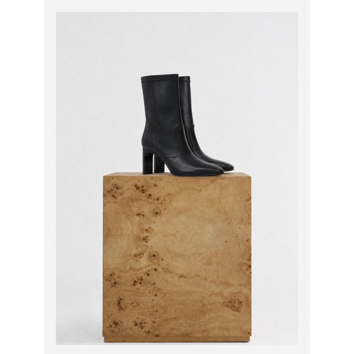 Bottines en cuir stretch à bout effilé VERNER noir, MI MAI