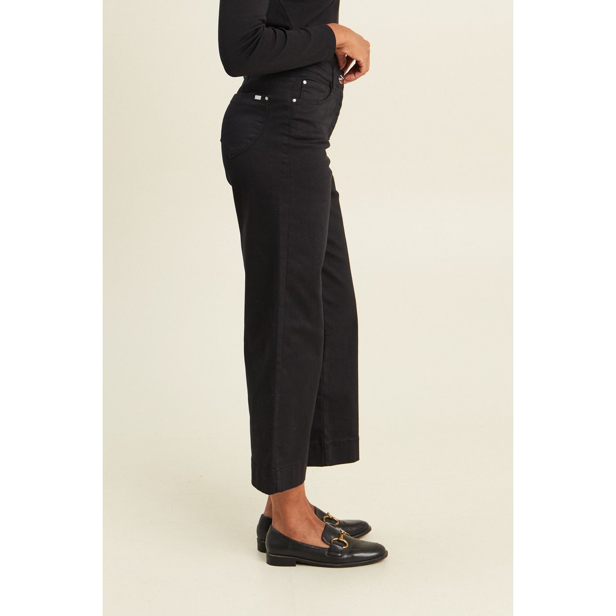 Pantalon magique l'unique noir, BREAL