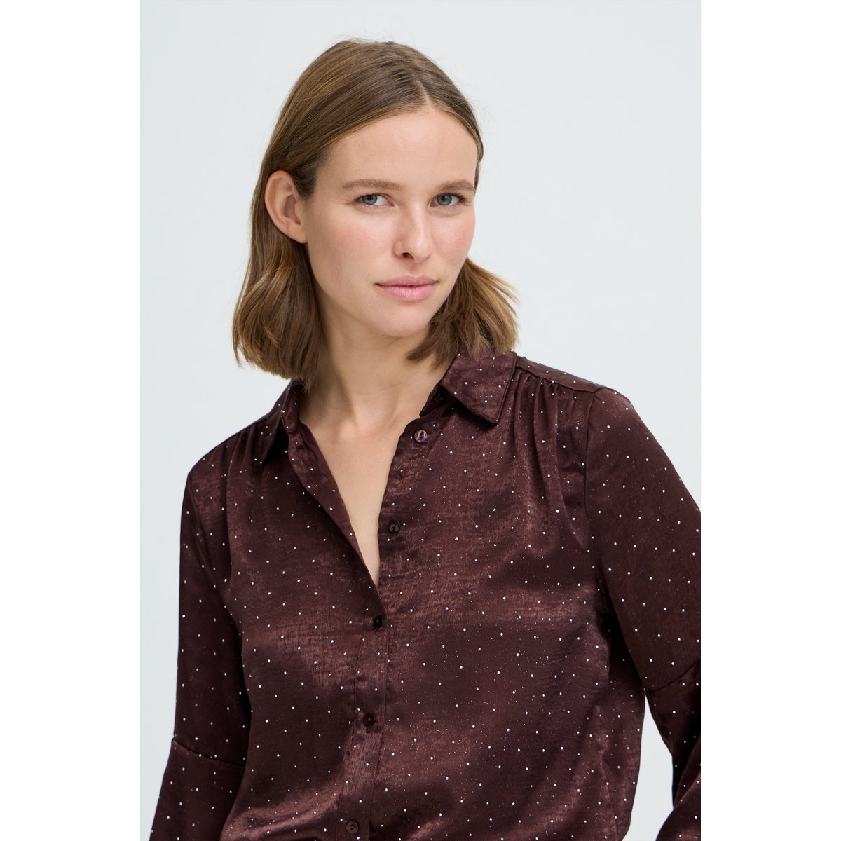 Chemise à manches longues marron fudge, B.YOUNG