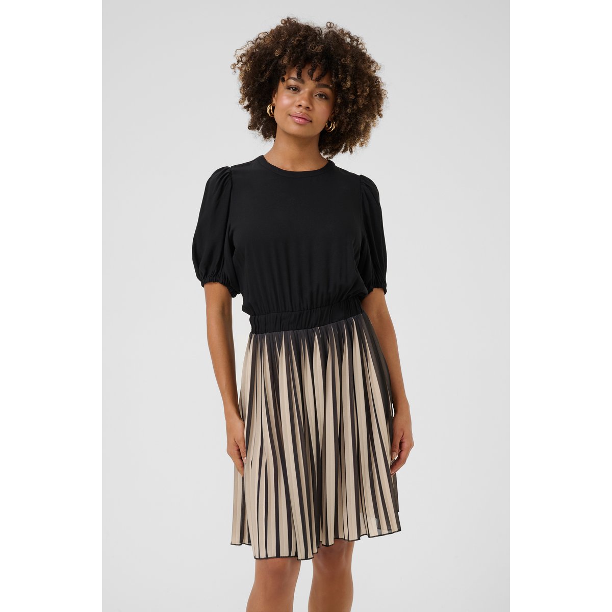 Robe noir, CULTURE