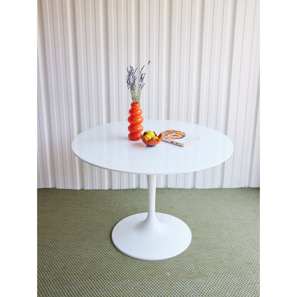 Table à manger tulipe blanche Karla N°1229 - Bon état blanc, DEBONGOUT