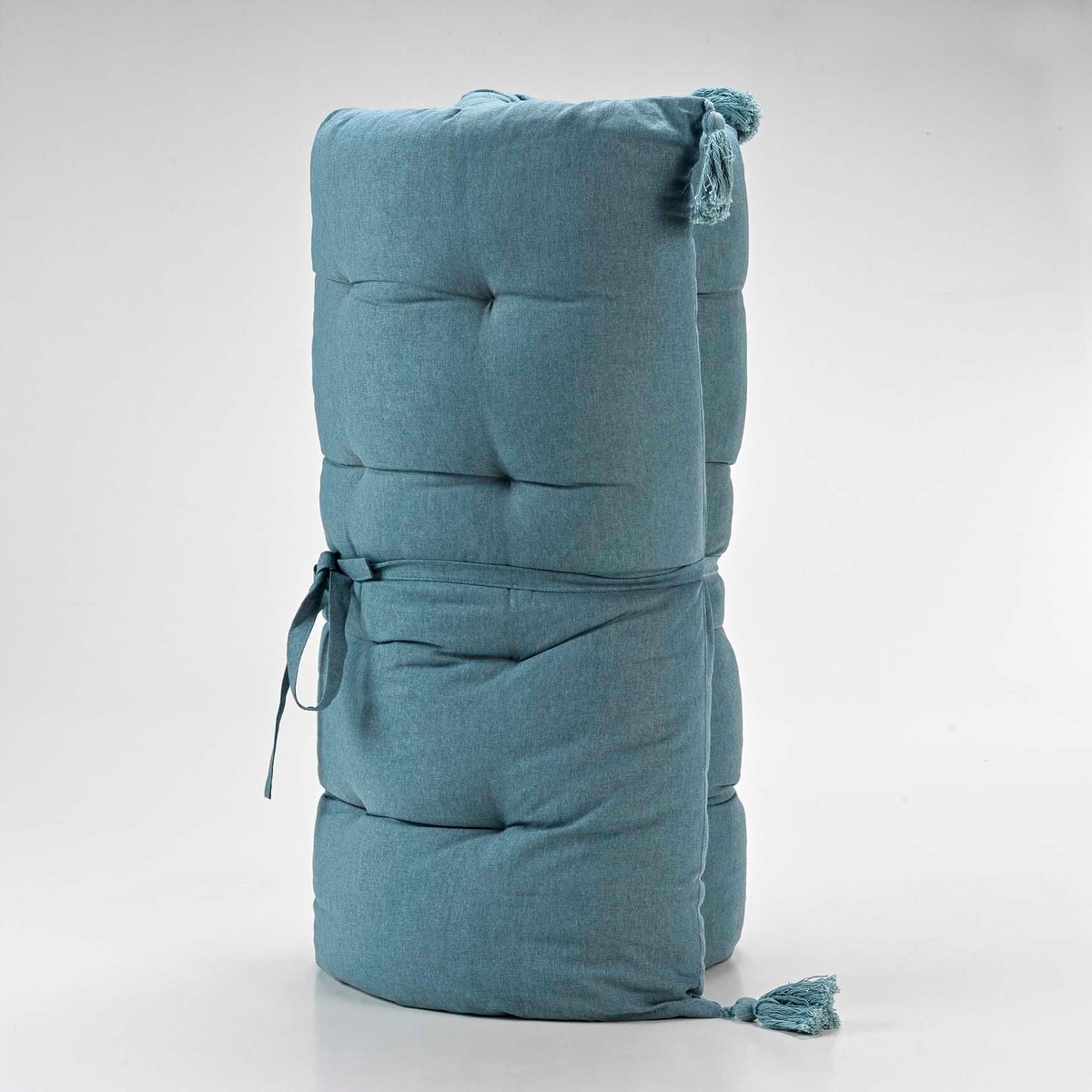 Coussin de sol ou Matelas de sol pompons Calisto bleu bleu, EDEN