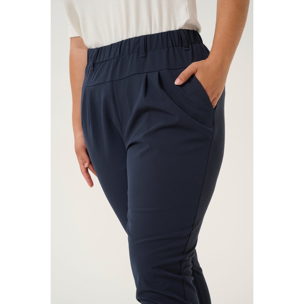 Pants Suiting bleu midnight marine, KAFFE CURVE