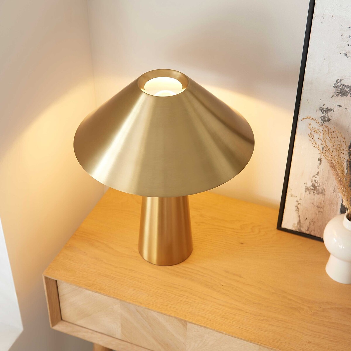 Issac Metal Table Lamp aged brass, ÉDITÉ