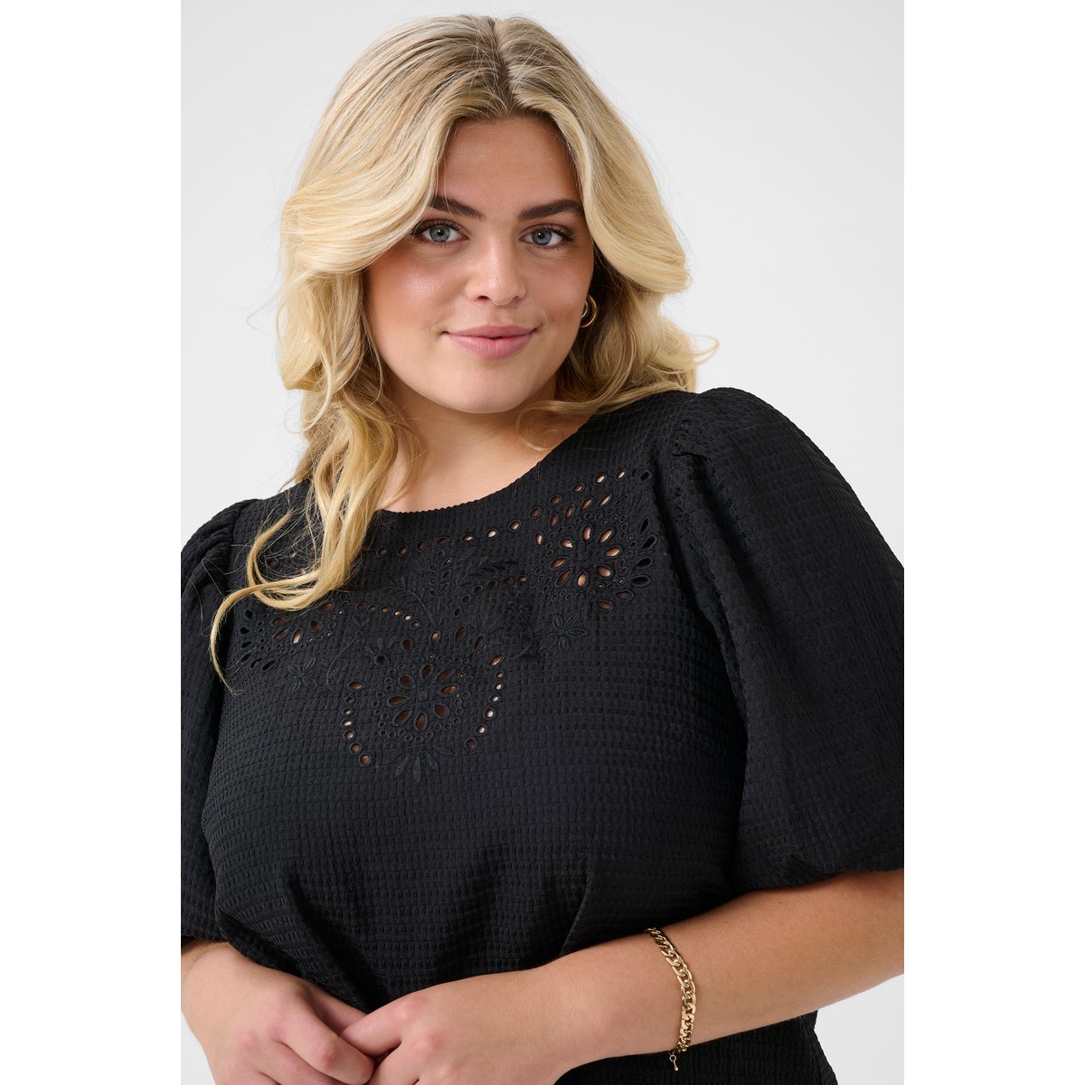 Blouse à manches courtes noir black, KAFFE CURVE