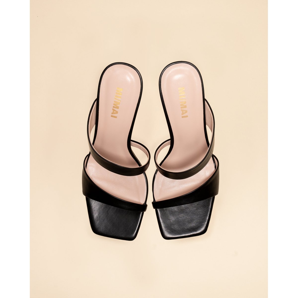 Mules à bout carré et brides asymétriques TARA noir, MI MAI