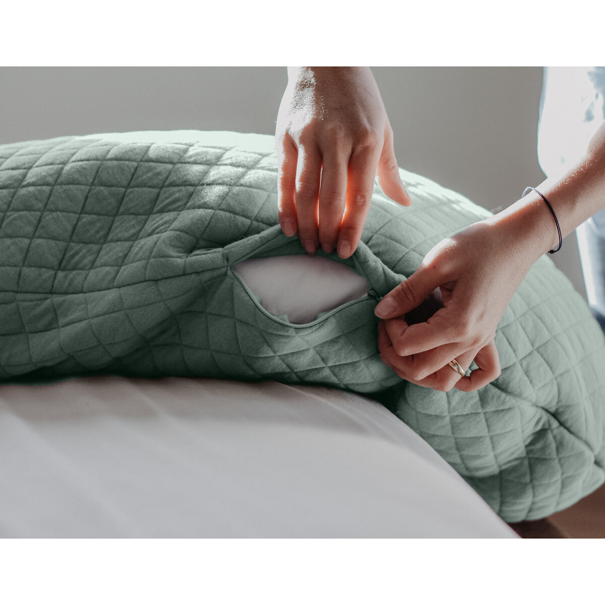 Coussin de maternité et d'allaitement big flopsy vert sauge, BEABA