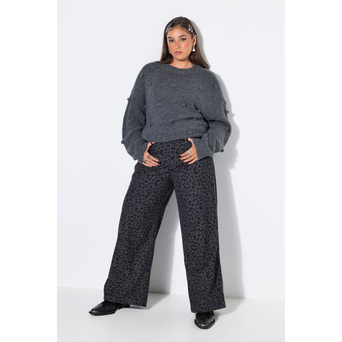 Pantalon léopard, coupe large, taille haute anthracite, STUDIO UNTOLD