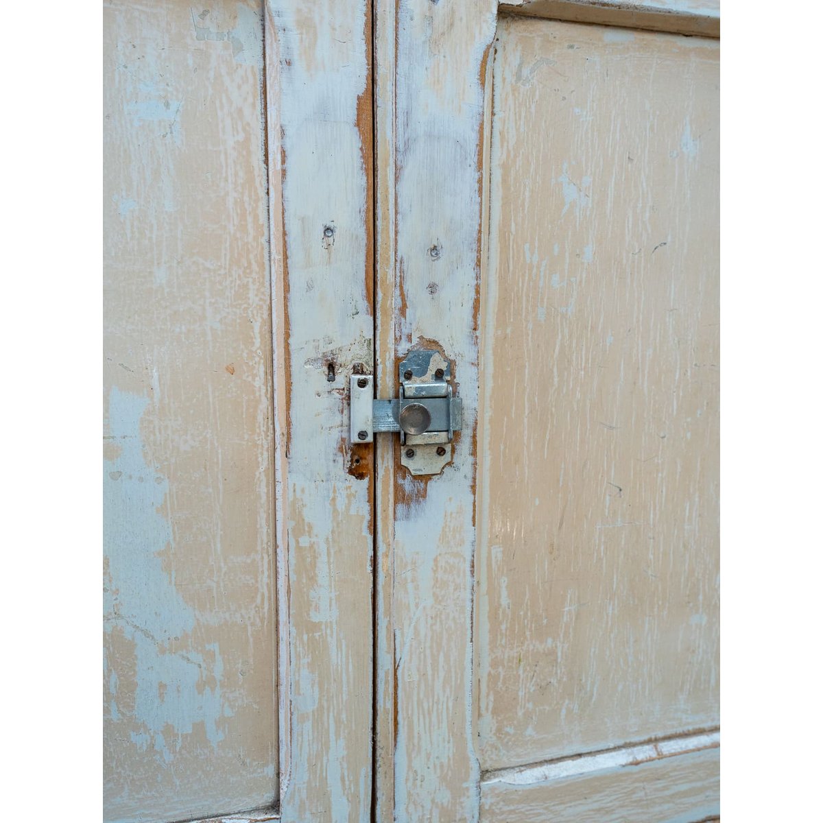 Buffet parisien blanc patiné Gilbert N°820 - Bon état blanc, DEBONGOUT