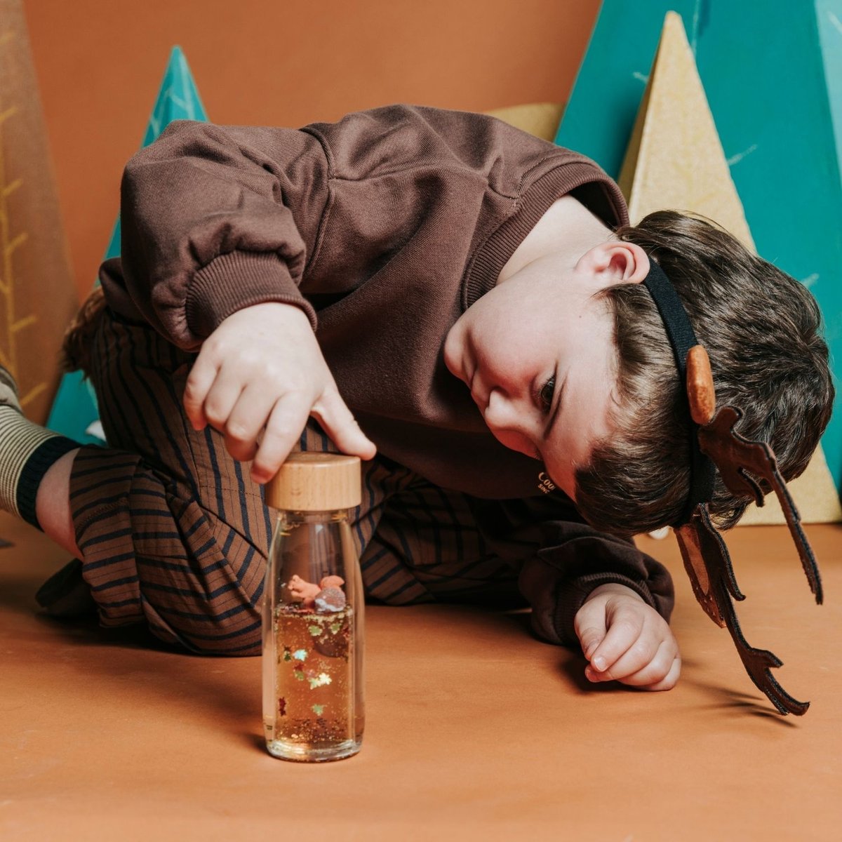Bouteille sensorielle brun, PETIT BOUM