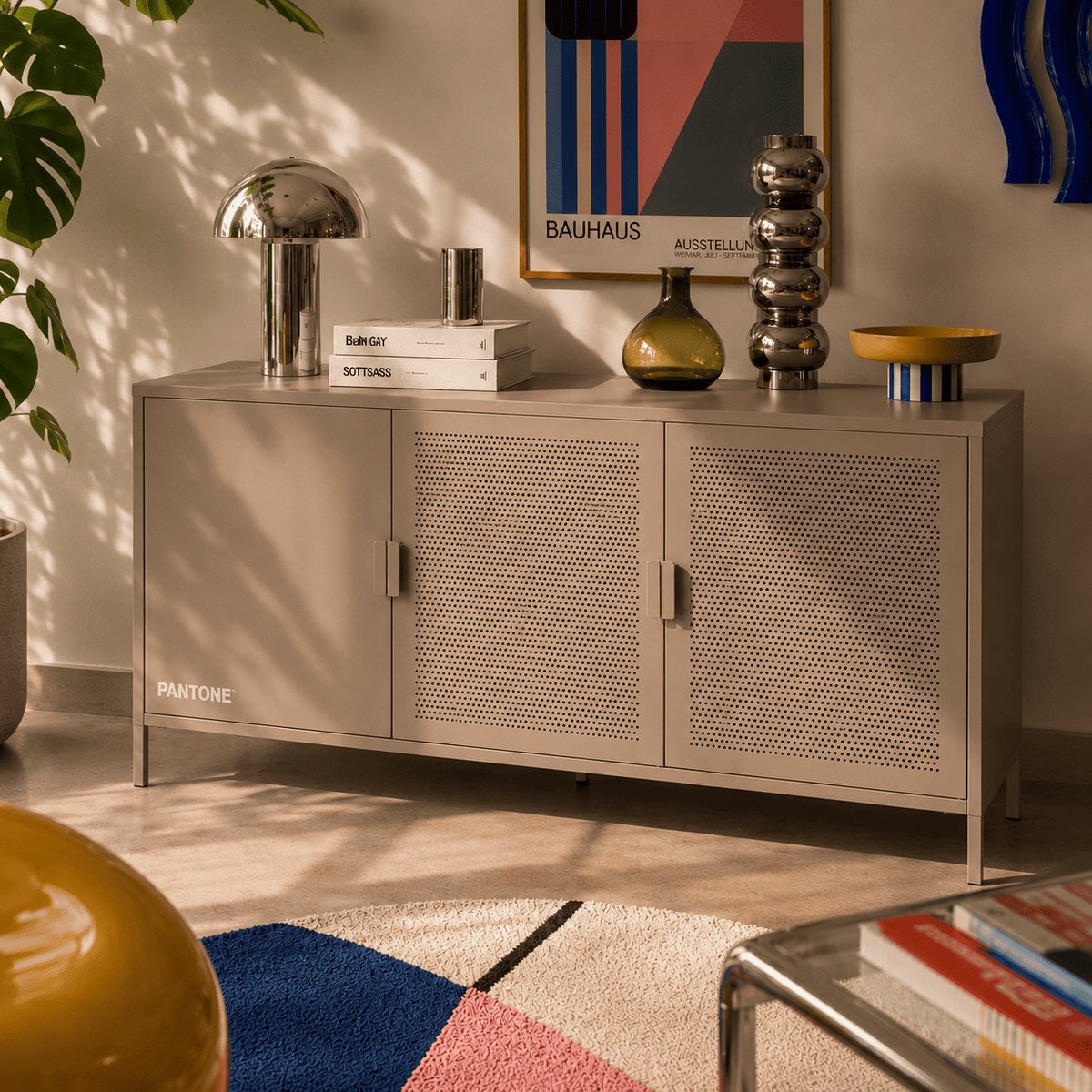 Buffet en acier 3 portes taupe, PANTONE