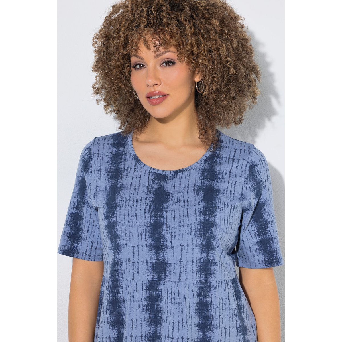 Robe midi avec rayures esprit batik bleu encre, ULLA POPKEN