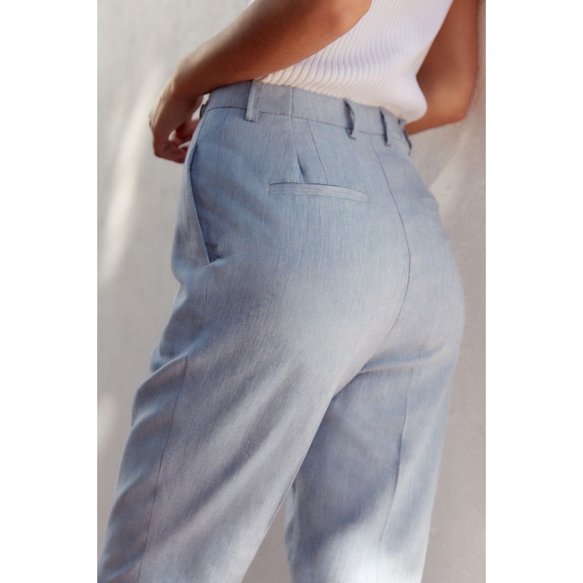 Pantalon fuselé texturé coupe classique bleu, NEXT