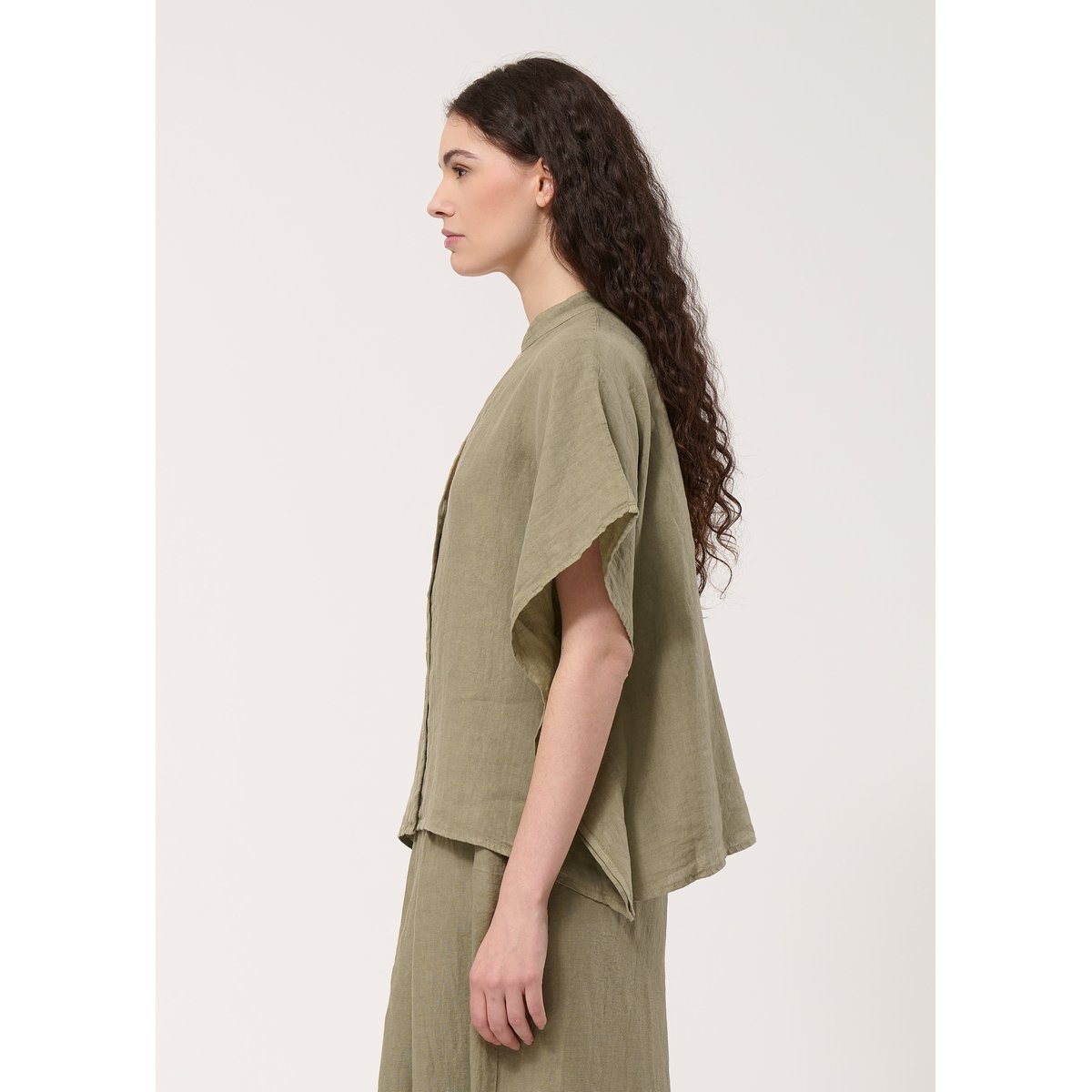 Chemisier oversize en lin army, HUMILITY