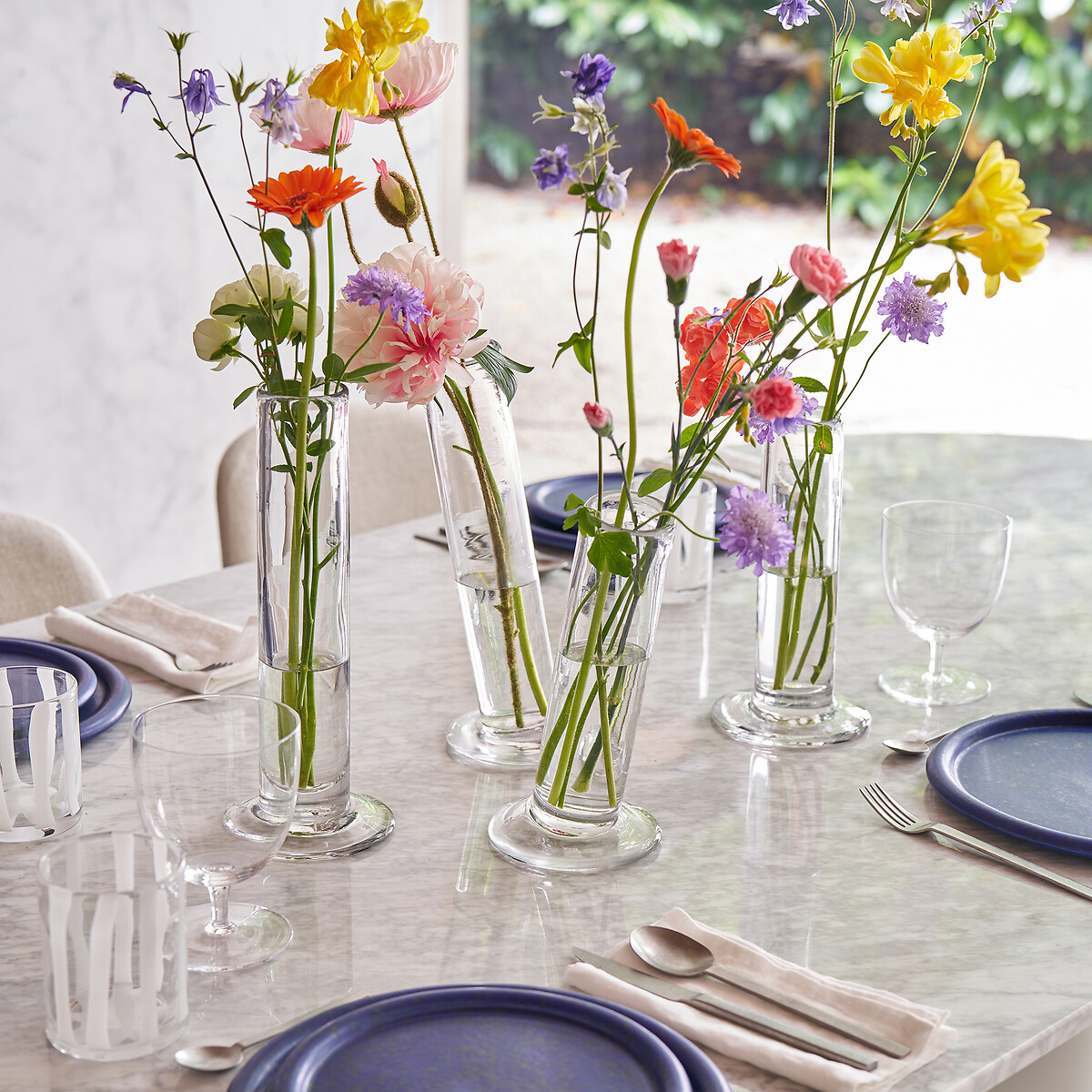 Stille Straight Cylindrical Vase in Glass H31cm transparent, AM.PM