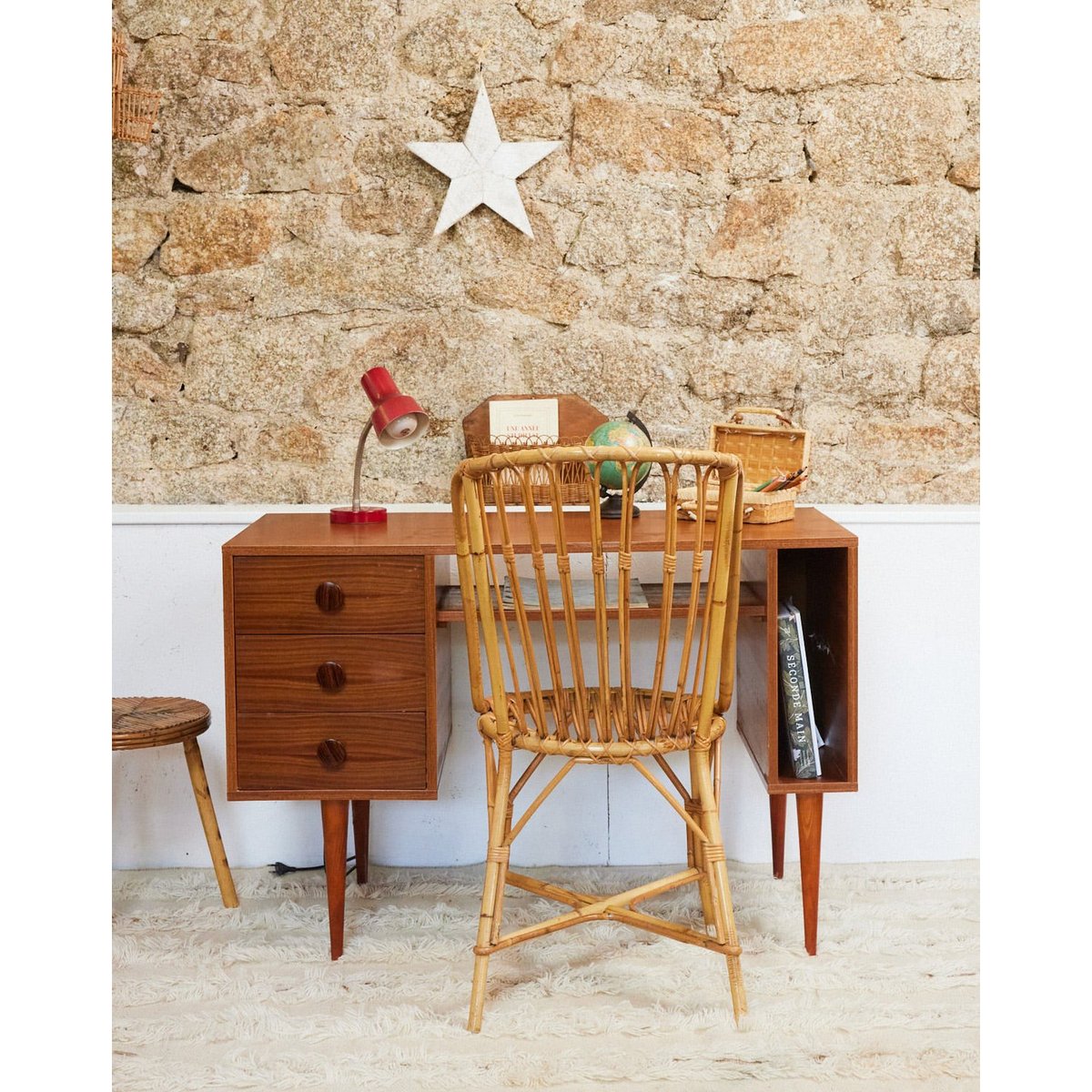 Bureau années 70 en bois Yvan N°537 - Bon état bois foncé, DEBONGOUT