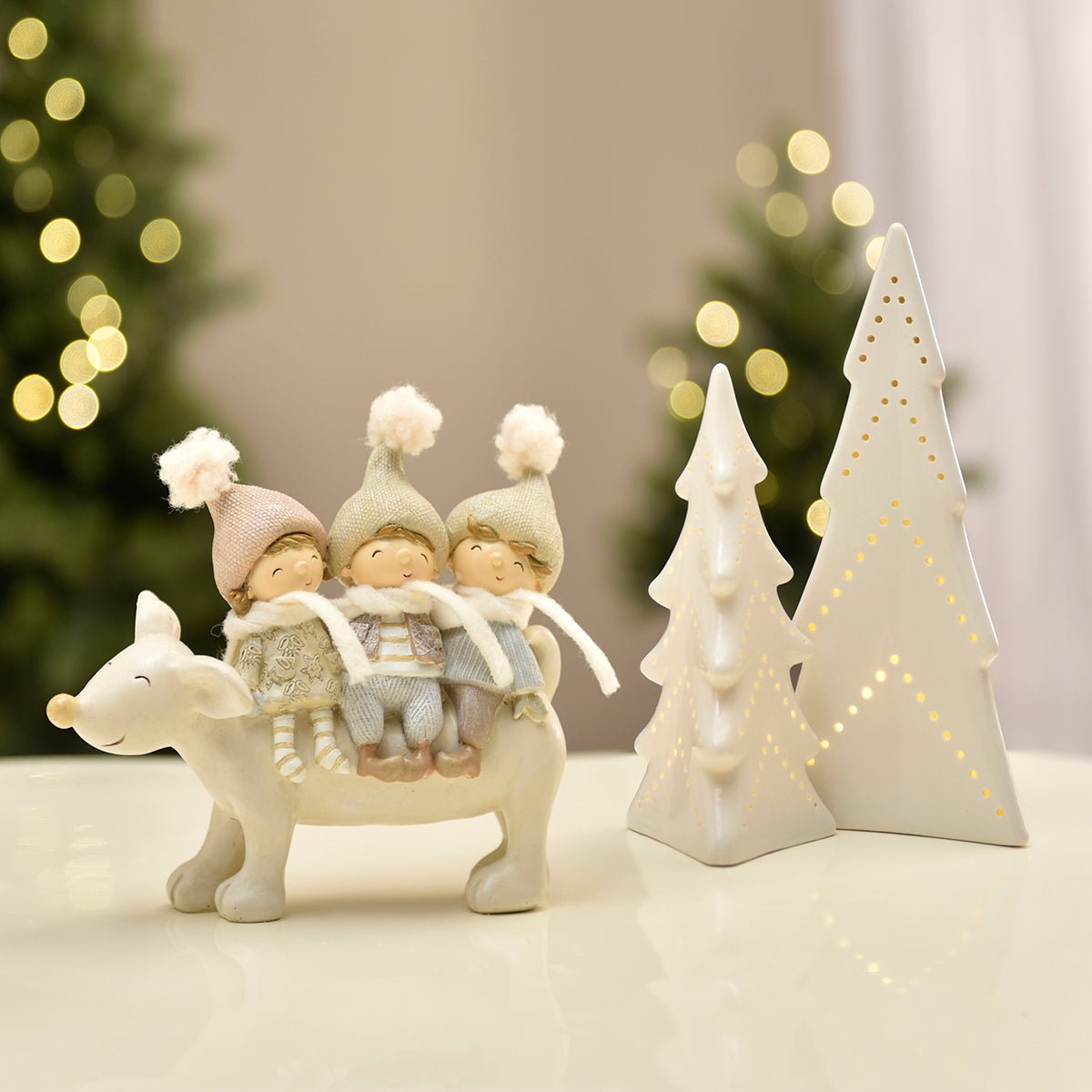 Figurine de noël avec enfants sur renne en résine H17 NOËL gris, SIA DECO