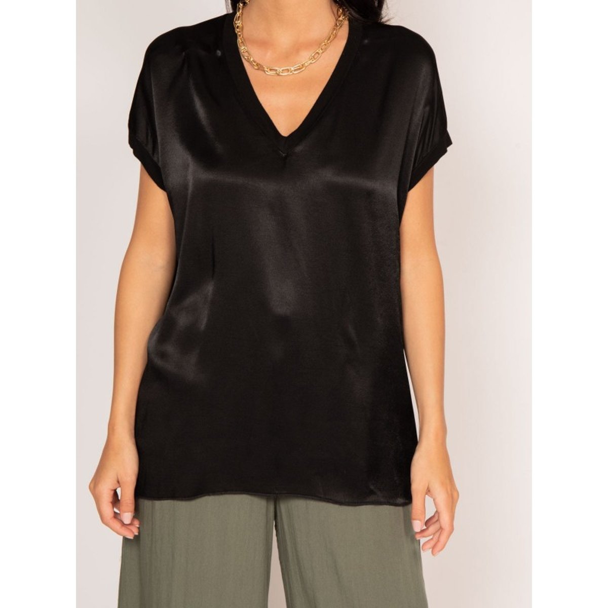 T-shirt Col V Satin Fenta noir, DONA LISA