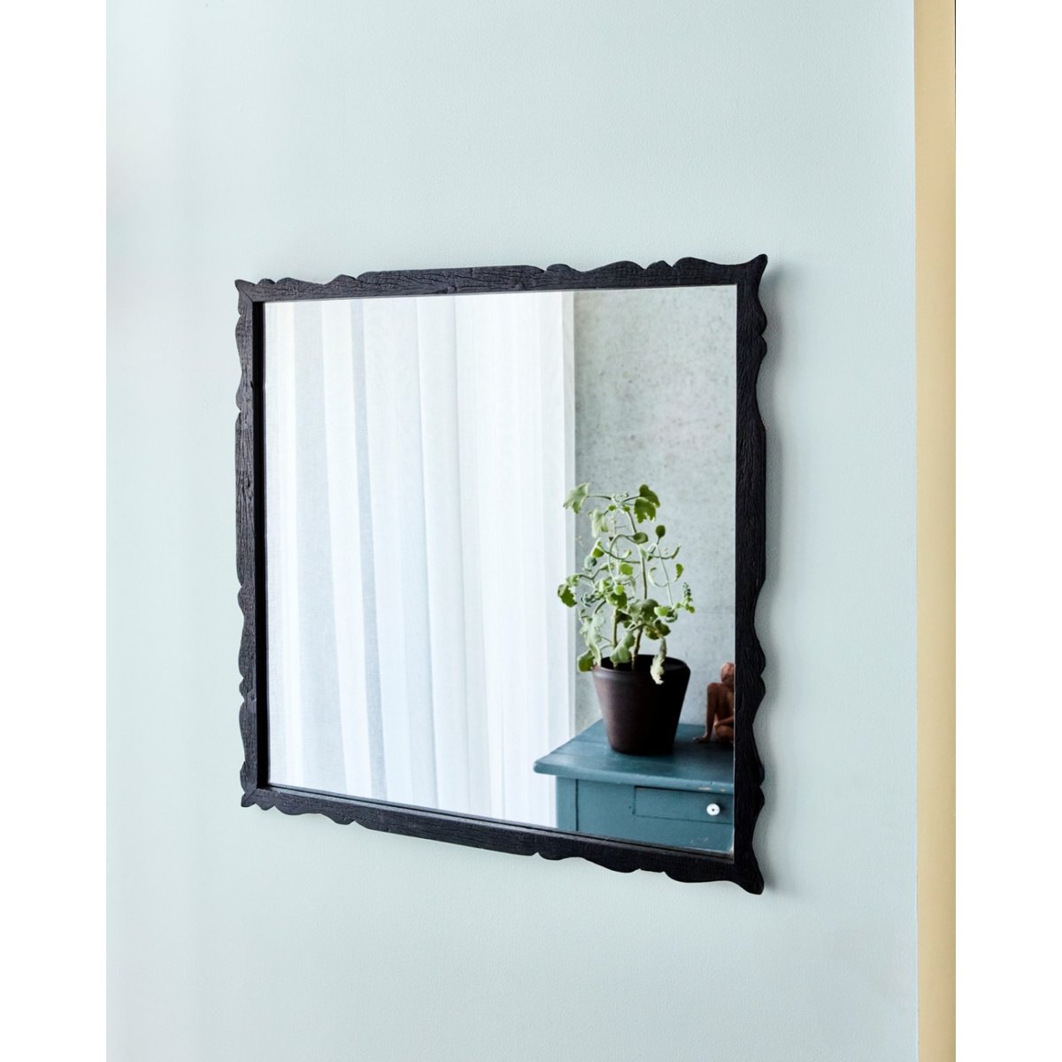 Miroir en bois Carve 75x75 cm marron, HOUSE DOCTOR