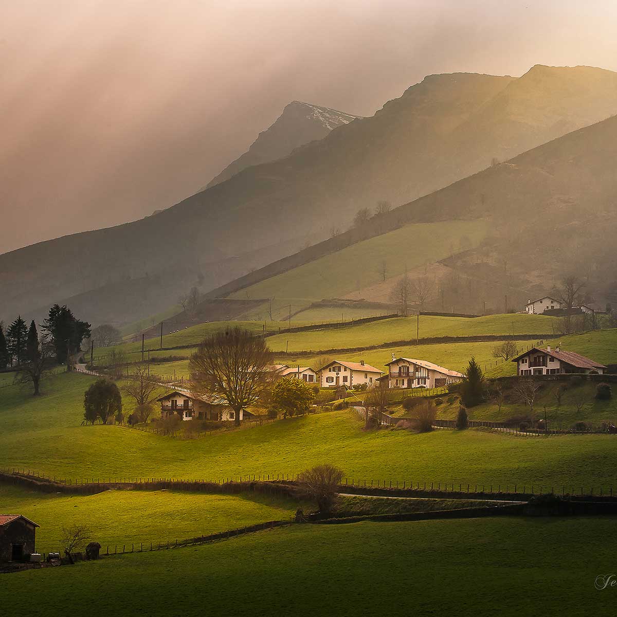 Tableau au cœur du pays basque tableau alu dibond, HEXOA