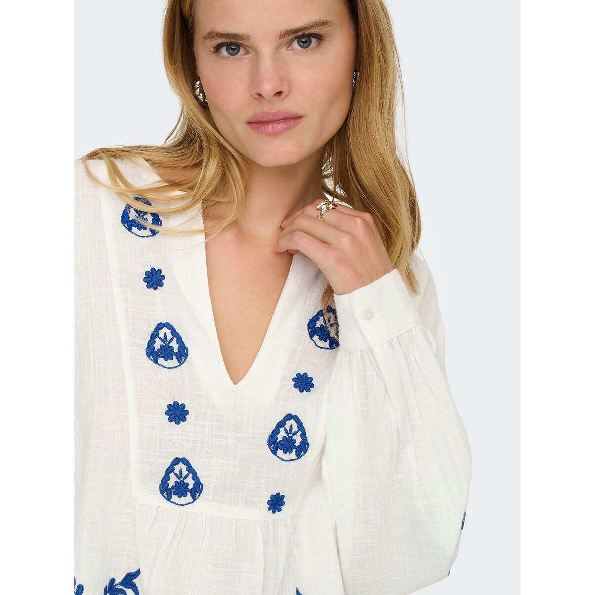 Embroidered Long Sleeve Blouse white/blue, ONLY