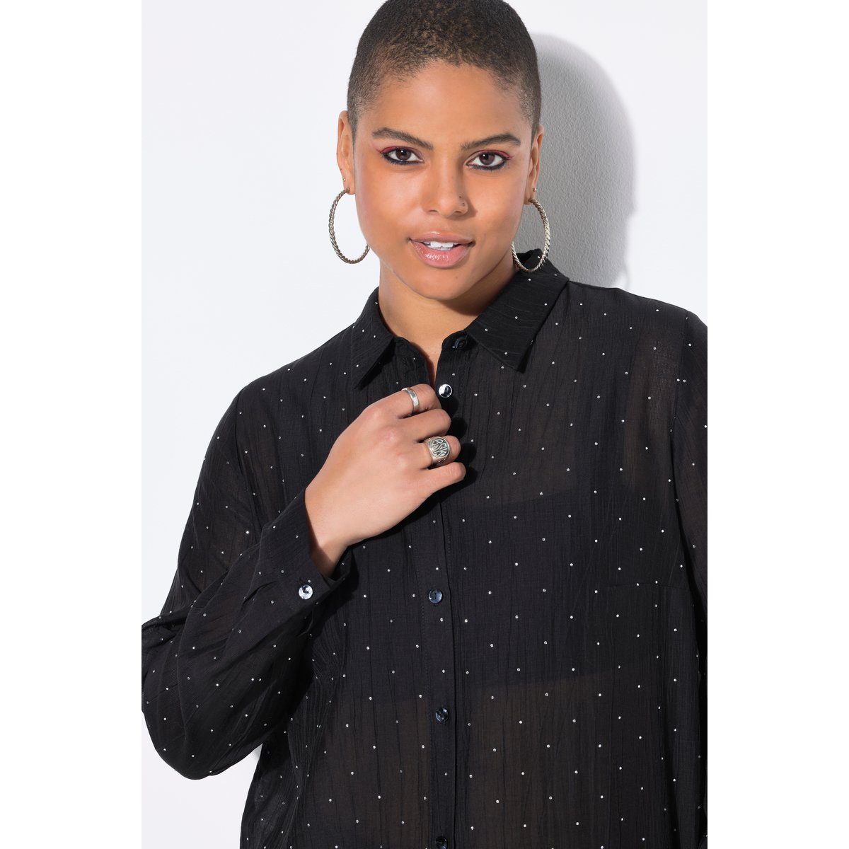 Chemisier à strass scintillants. Coupe Boxy noir, STUDIO UNTOLD