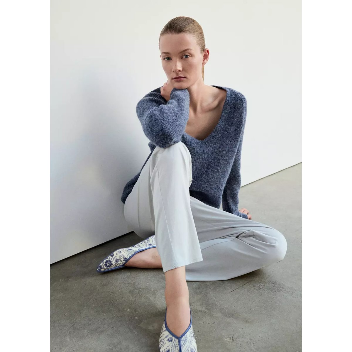 Pull-over oversize col V bleu, MANGO