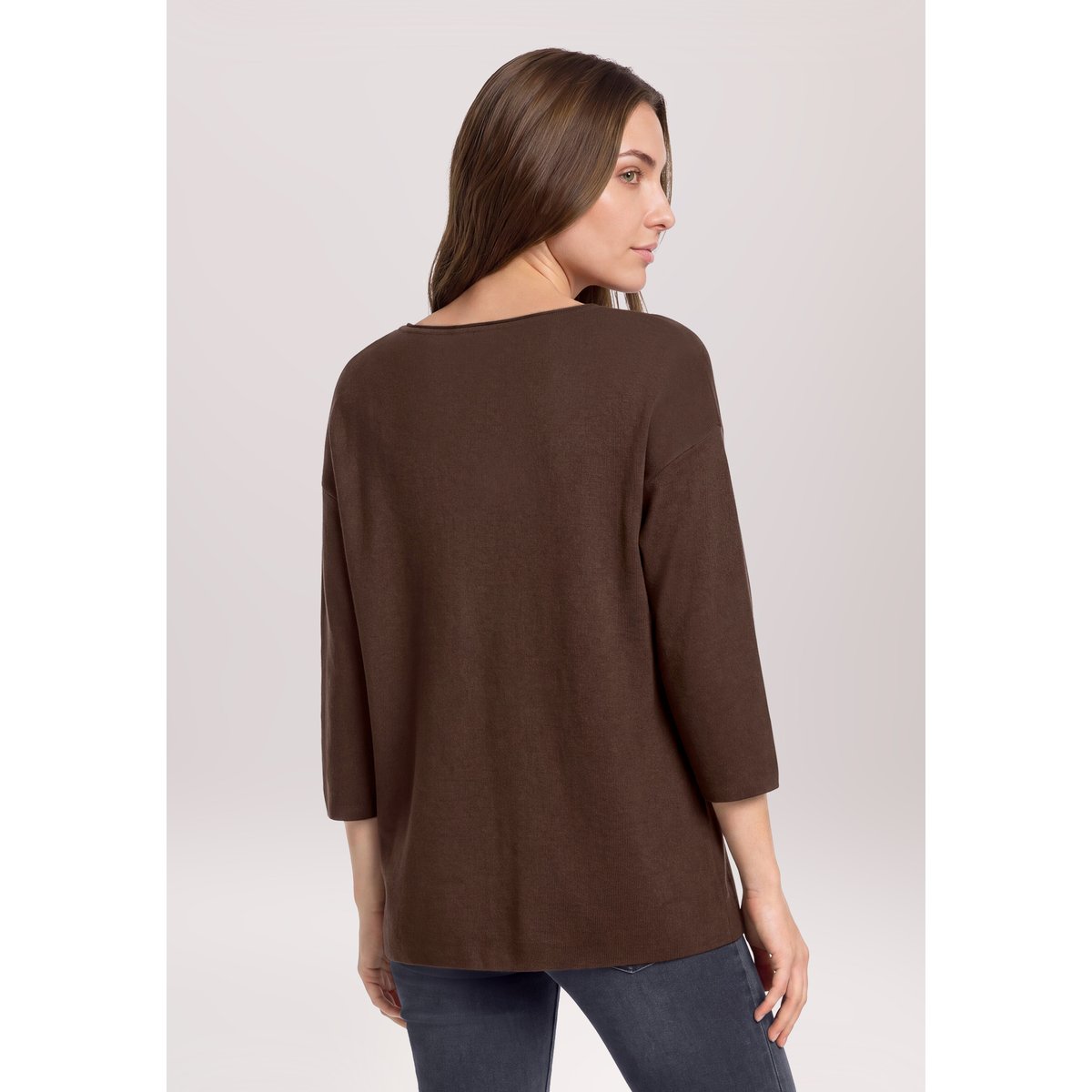 Pull-over en maille à encolure en v muskat, BETTY BARCLAY