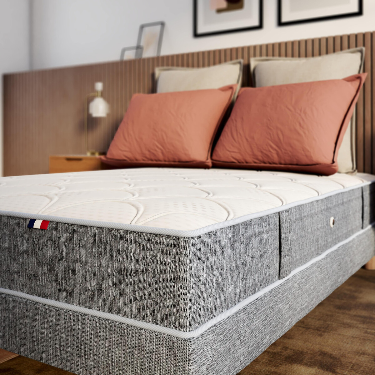 Matelas mousse HR 35 kg/m3, soutien mi-ferme, accueil moelleux blanc/gris, LA REDOUTE INTERIEURS