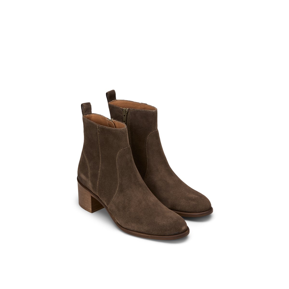 Bottines Modèle Marcia en cuir velours doux marron foncé, MARC O'POLO