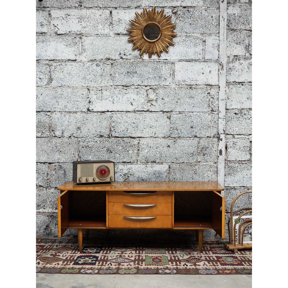 Enfilade bois clair laqué Margaret N°490 - Bon état bois clair, DEBONGOUT