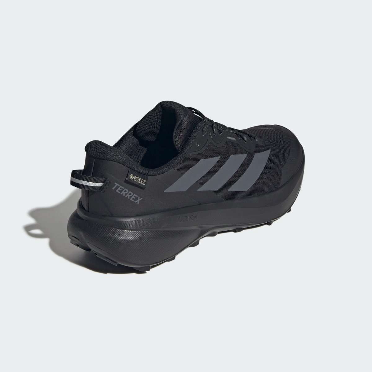 Chaussure De Trail Running Terrex Tracefinder Plus Gore-Tex Chaussure De Trail Running Terrex Tracefinder Plus Gore-Tex core black / grey five / core black, adidas Performance