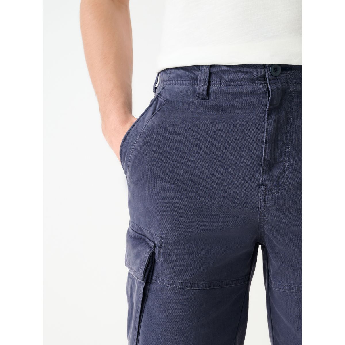 Short cargo style militaire bleu marine, NEXT
