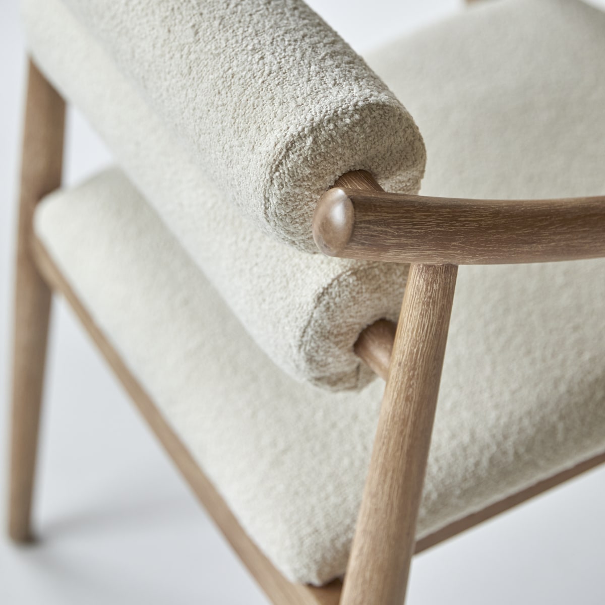 Fauteuil en Acacia massif, COLOMBE beige, TIKAMOON